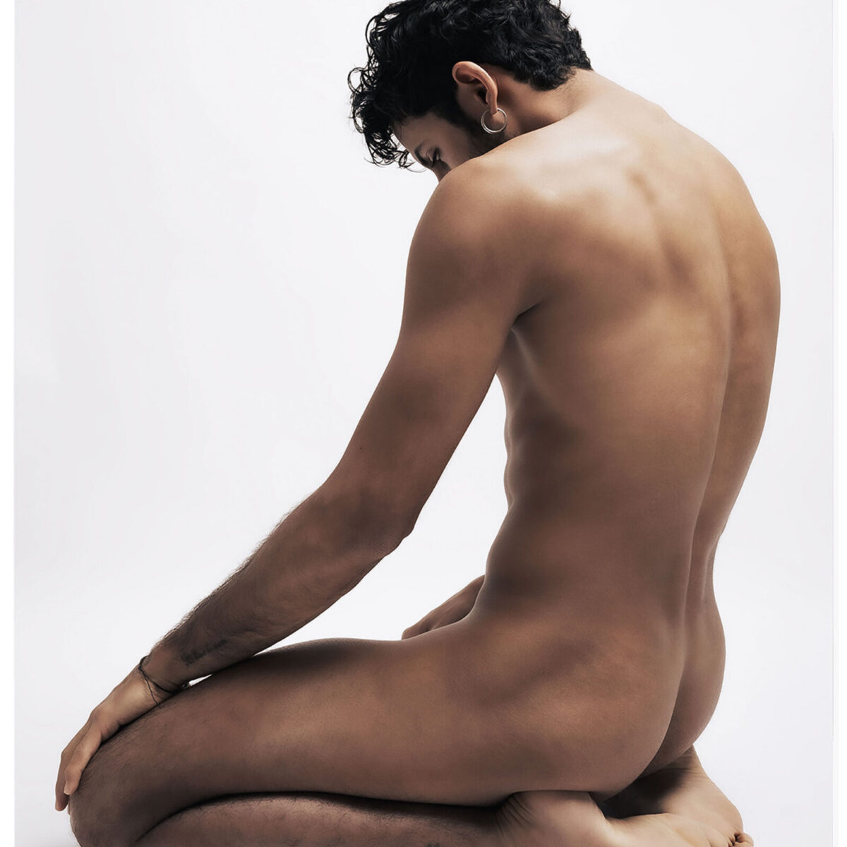 01-2024-Vorschau SKIN-erotischer-Männerkalender-2024-Vorschau