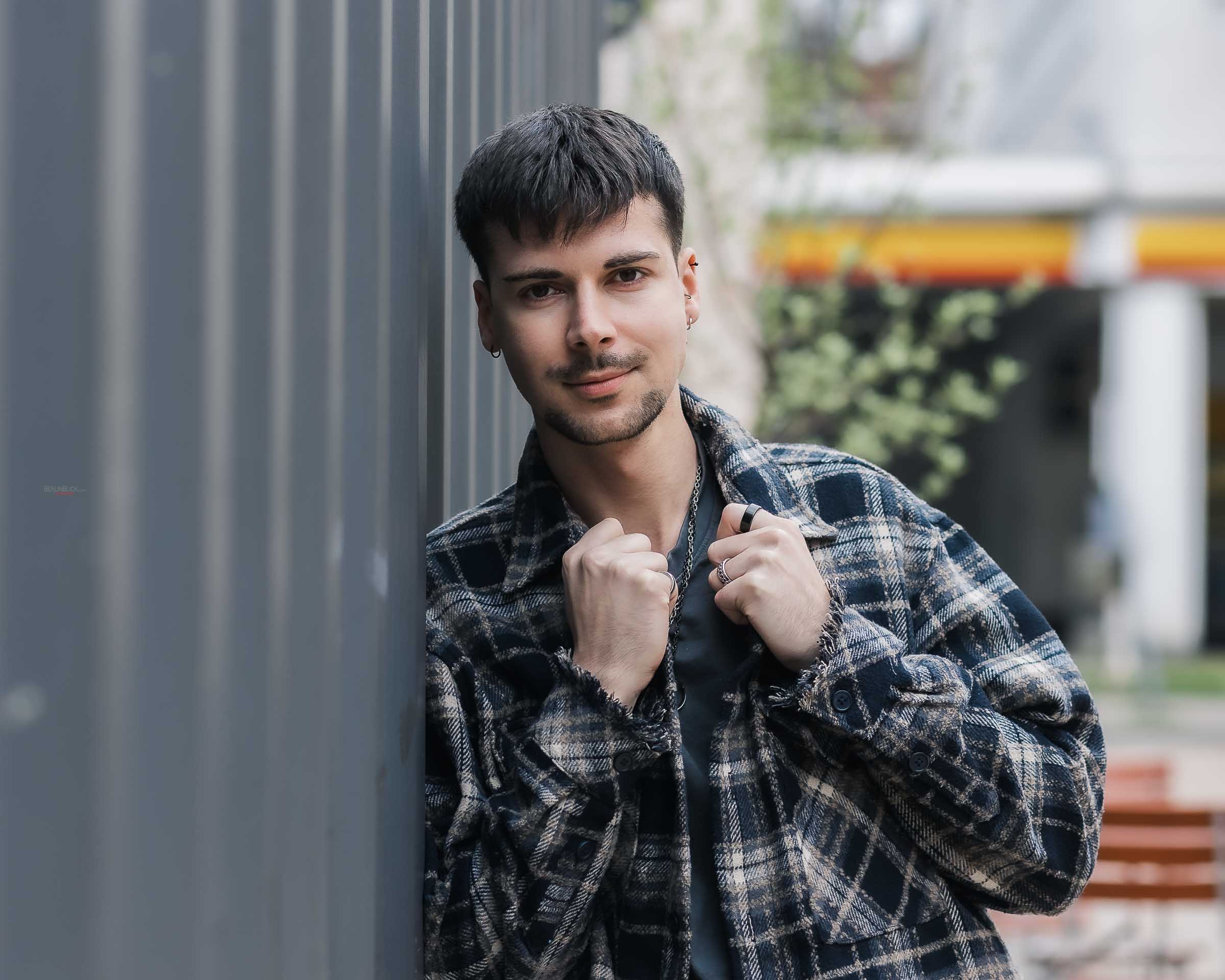 Online-Dating-Fotos in Berlin, Tinder-Fotograf, Dating-App, Berlin