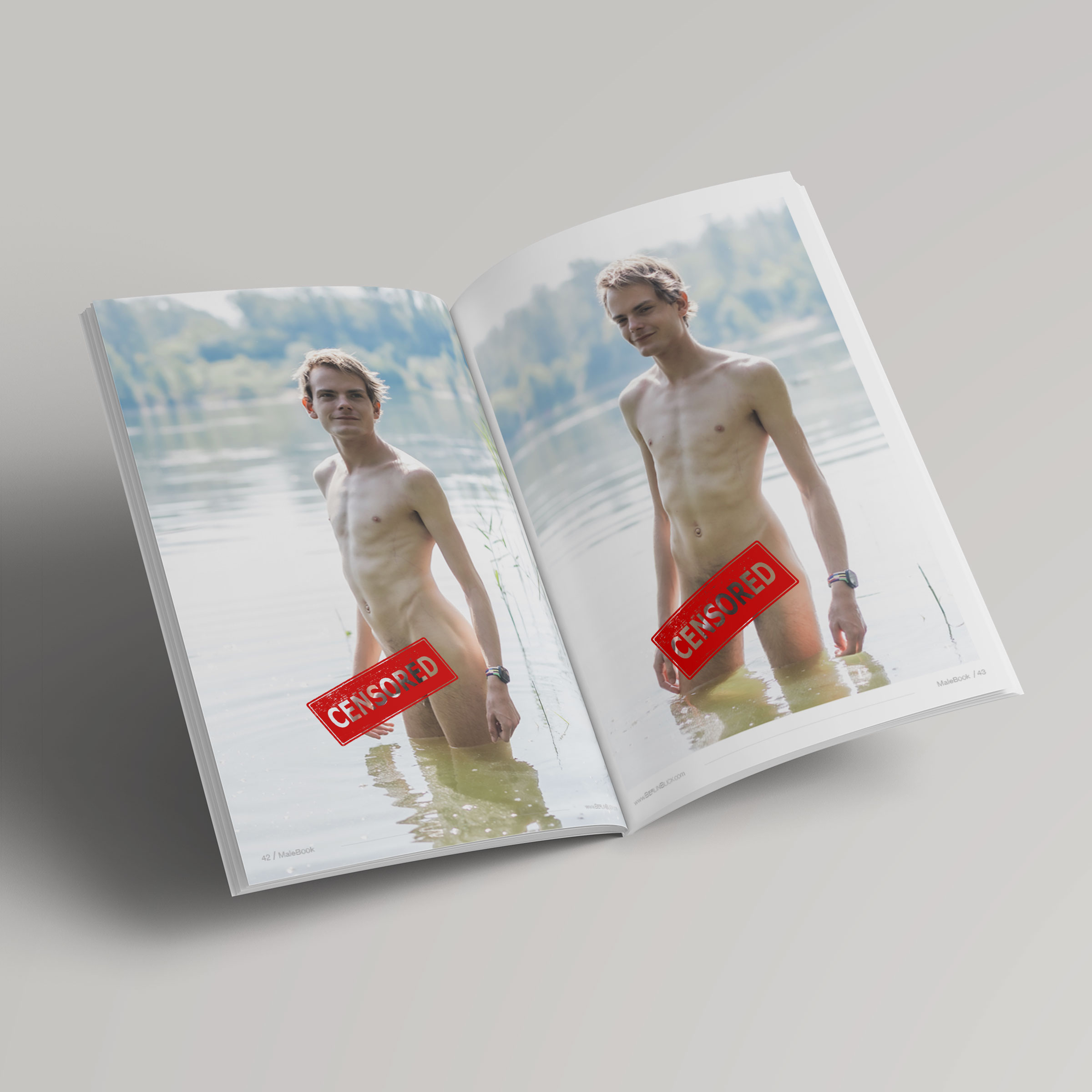 MaleBook-45-Felix-42-43